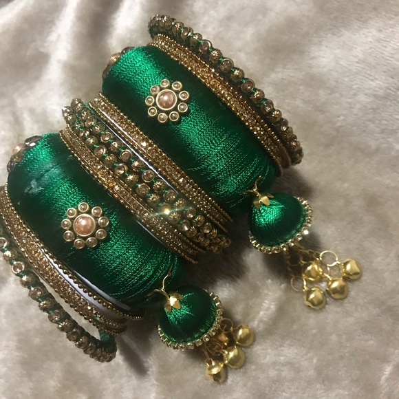 Bracelets/bangles - Picture 1 of 5